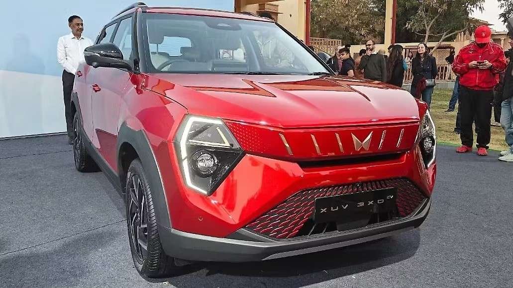 Mahindra XUV 3XO EV 2026
