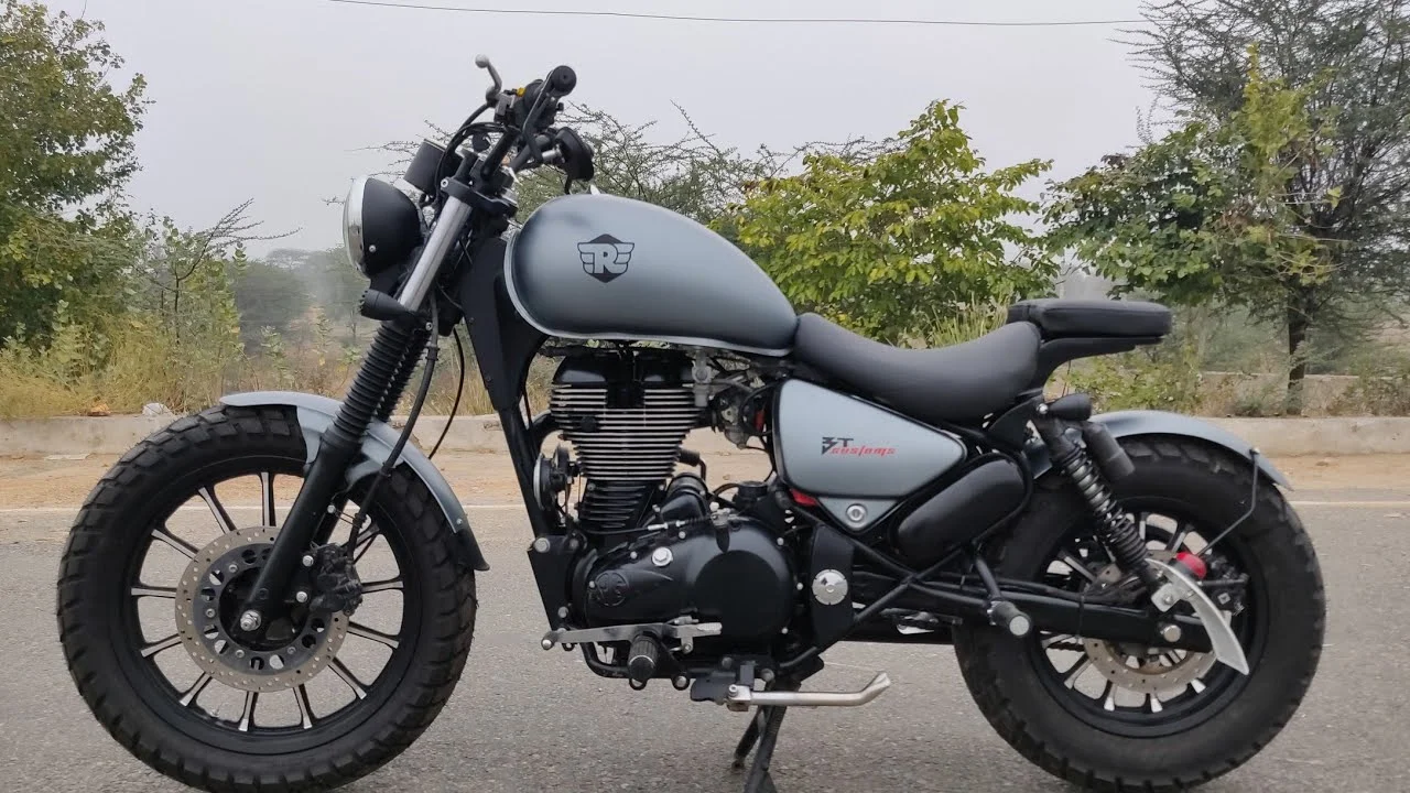 ₹25,000 के डाउन पेमेंट पर खरीदें Royal Enfield Bobbar 350 पावरफुल इंजन के साथ 38KM/L का माइलेज